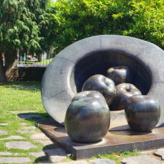 蘋(píng)果銅雕，蘋(píng)果雕塑