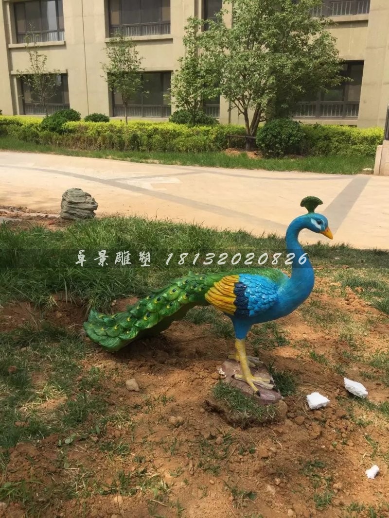 玻璃鋼孔雀雕塑，仿真孔雀雕塑