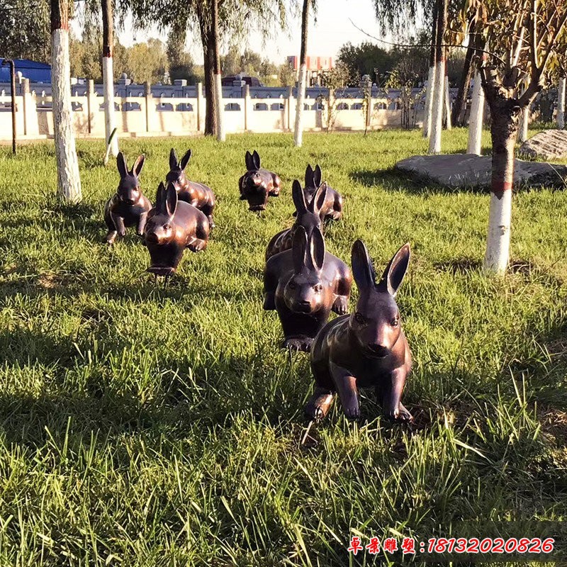 玻璃鋼仿銅兔子雕塑,公園動物擺件