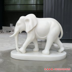 一對(duì)大象石雕